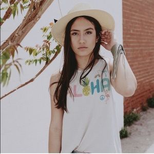 NWT Chaser Aloha Tank